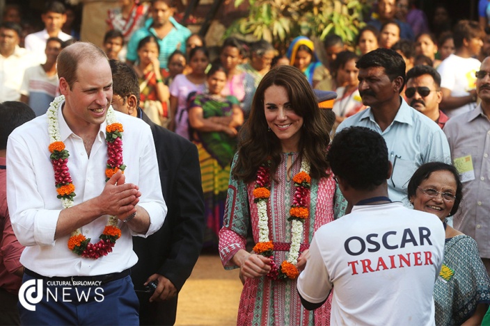 File:Prince William and Kate Visit India 1.jpg
